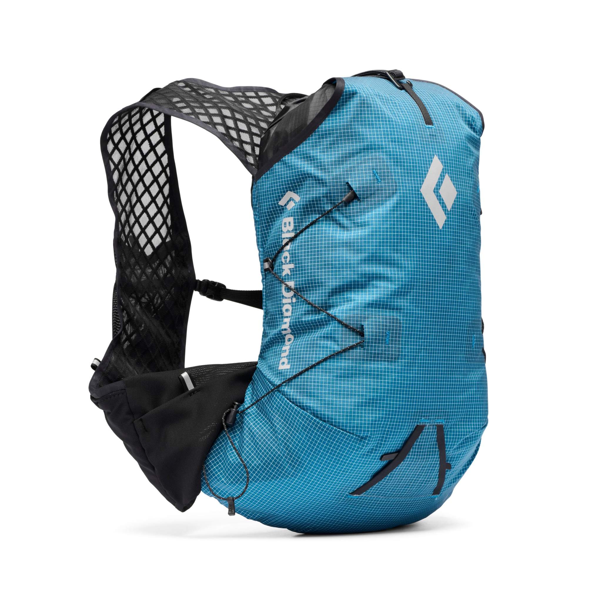 Zaino Distance 8 nero con design moderno e funzionale per uso quotidiano
