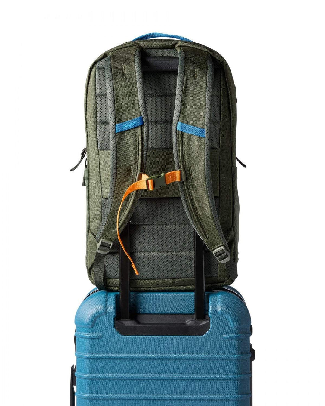 Zaino Allpa 26L Daypack urbano leggero in nylon e poliestere riciclati con tasche per laptop e borraccia