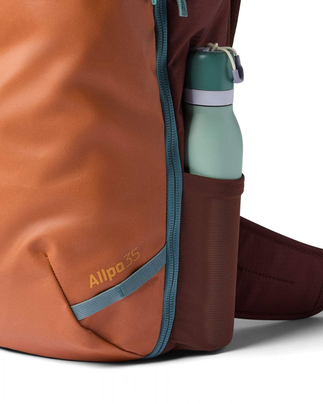 Zaino Allpa 35L Travel Pack monocromatico in tessuto di recupero con apertura a valigia e tasche multiple