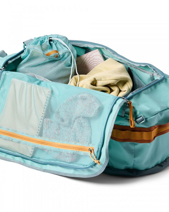 Borsa da viaggio Allpa Getaway 55L Duffel in nylon ripstop riciclato, resistente e capiente con cinghie imbottite e tasche multiple.