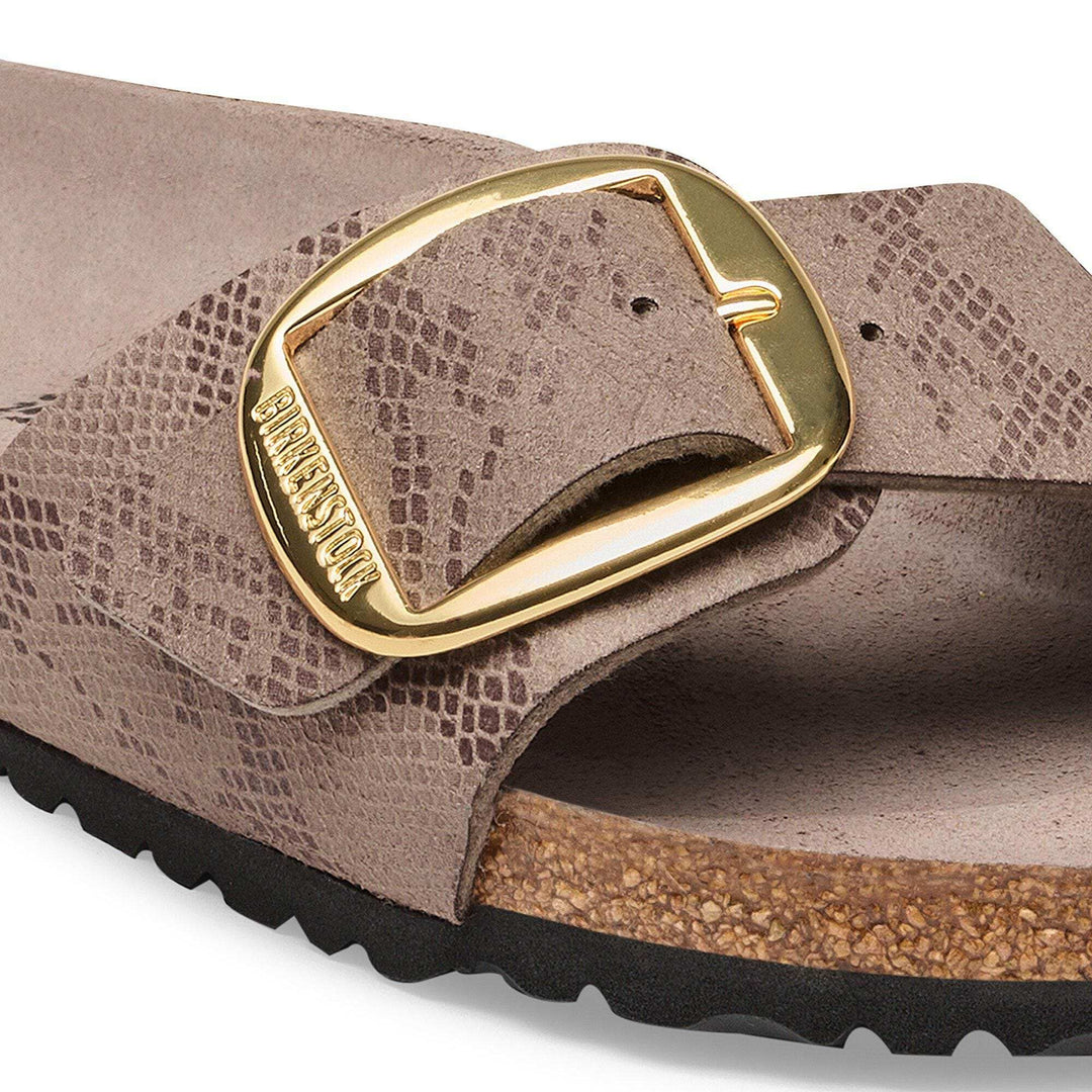 Birkenstock Madrid Big Buckle Synthetics - Python Gray Taupe - dettaglio della fibbia e della finitura pitonata