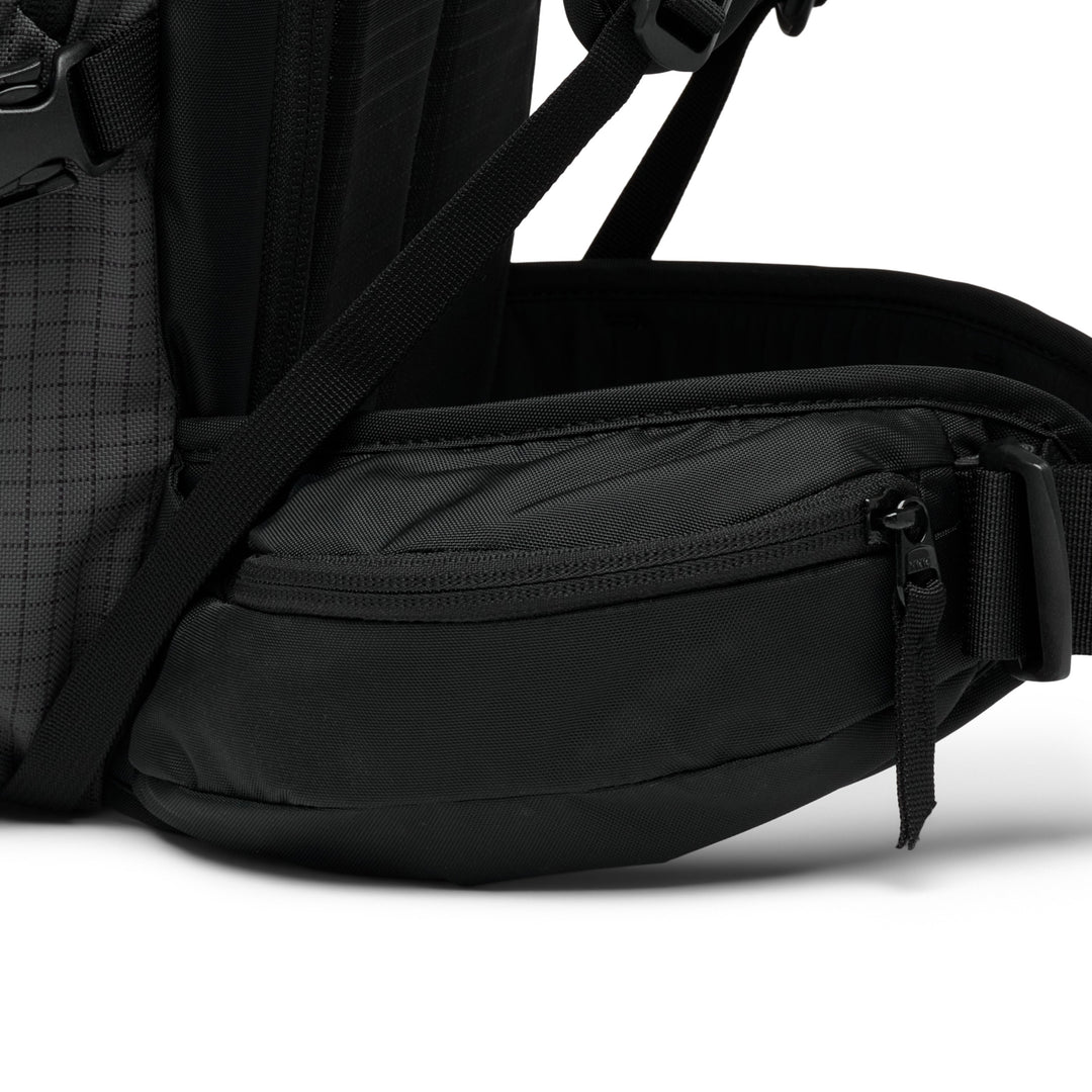 Black Diamond Helio 30 Backpack Carbon