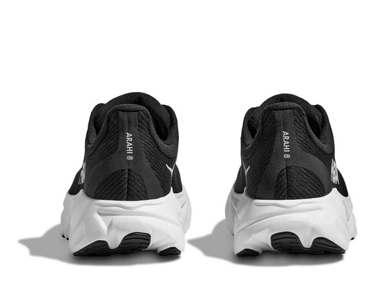 HOKA Arahi 8 donna Black/White, vista posteriore della coppia