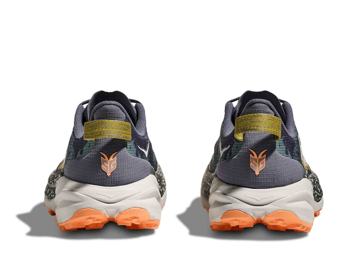 HOKA Speedgoat 6 donna Grey Skies/Cosmic Grey, vista posteriore della coppia