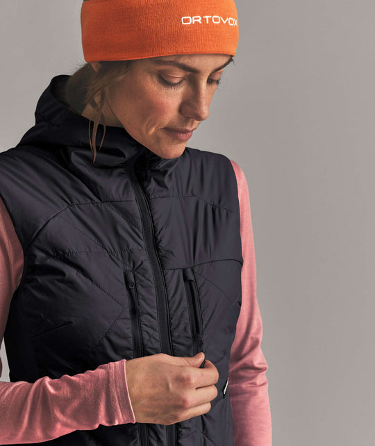 Ortovox Venet Swisswool 60 Vest W - Black Raven, dettaglio tasche sul petto