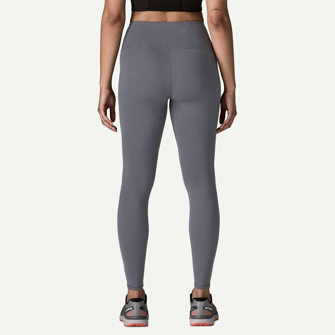 Patagonia Maipo 7/8 Tights donna Smolder Blue, indossato vista posteriore