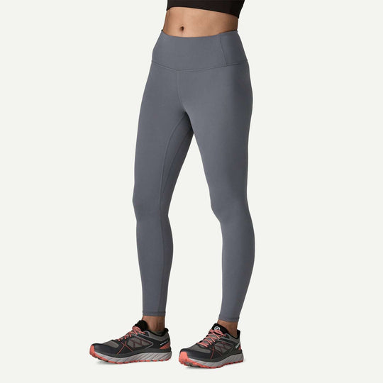Patagonia Maipo 7/8 Tights donna Smolder Blue, indossato vista laterale