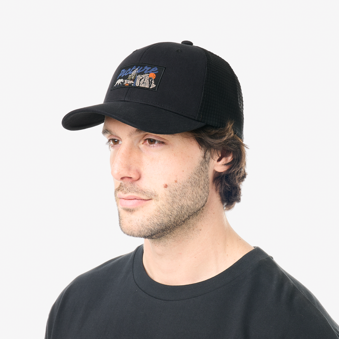 Picture Kuldo Trucker Cap Black II – indossato, vista frontale