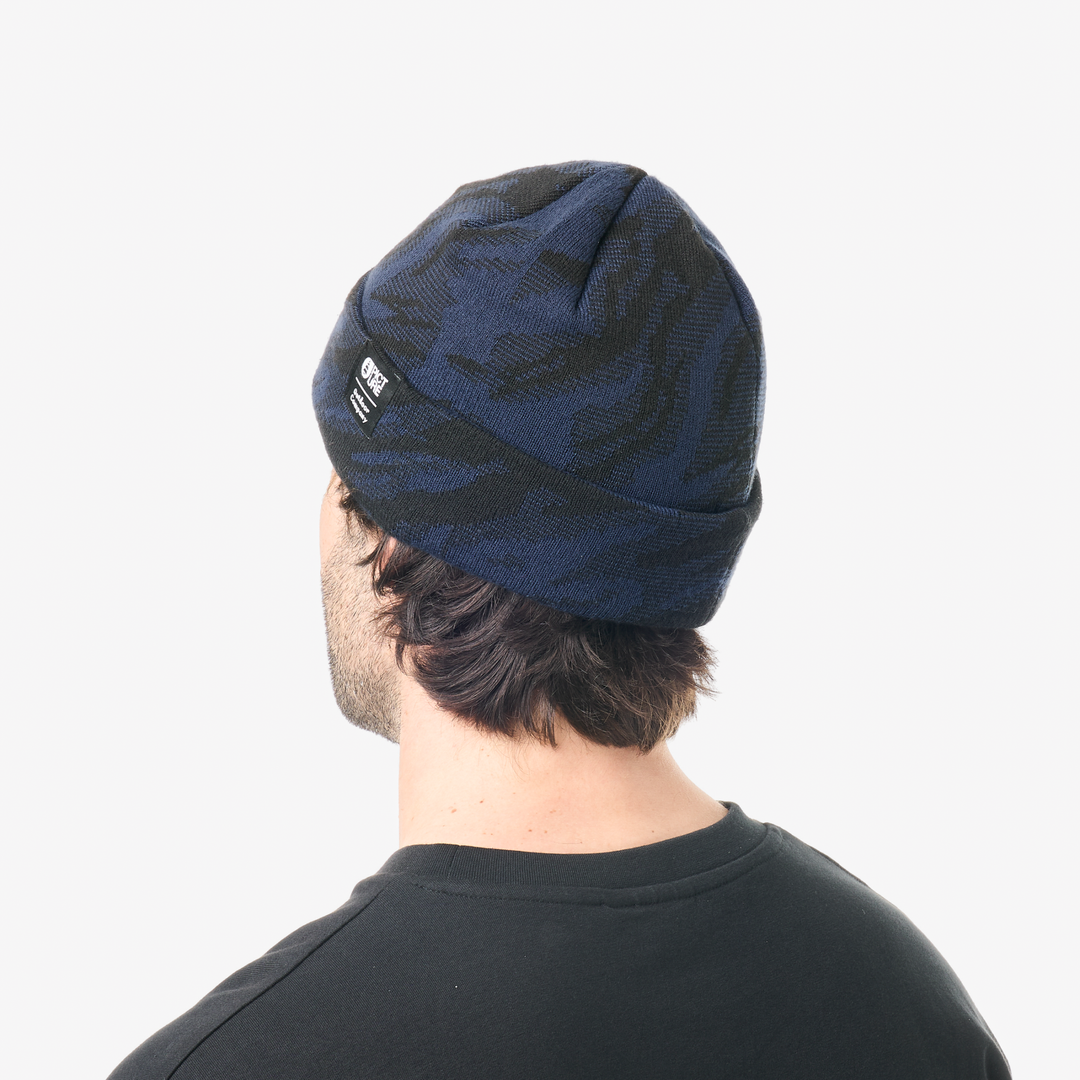 Picture Ribbing Beanie Black II, indossato retro