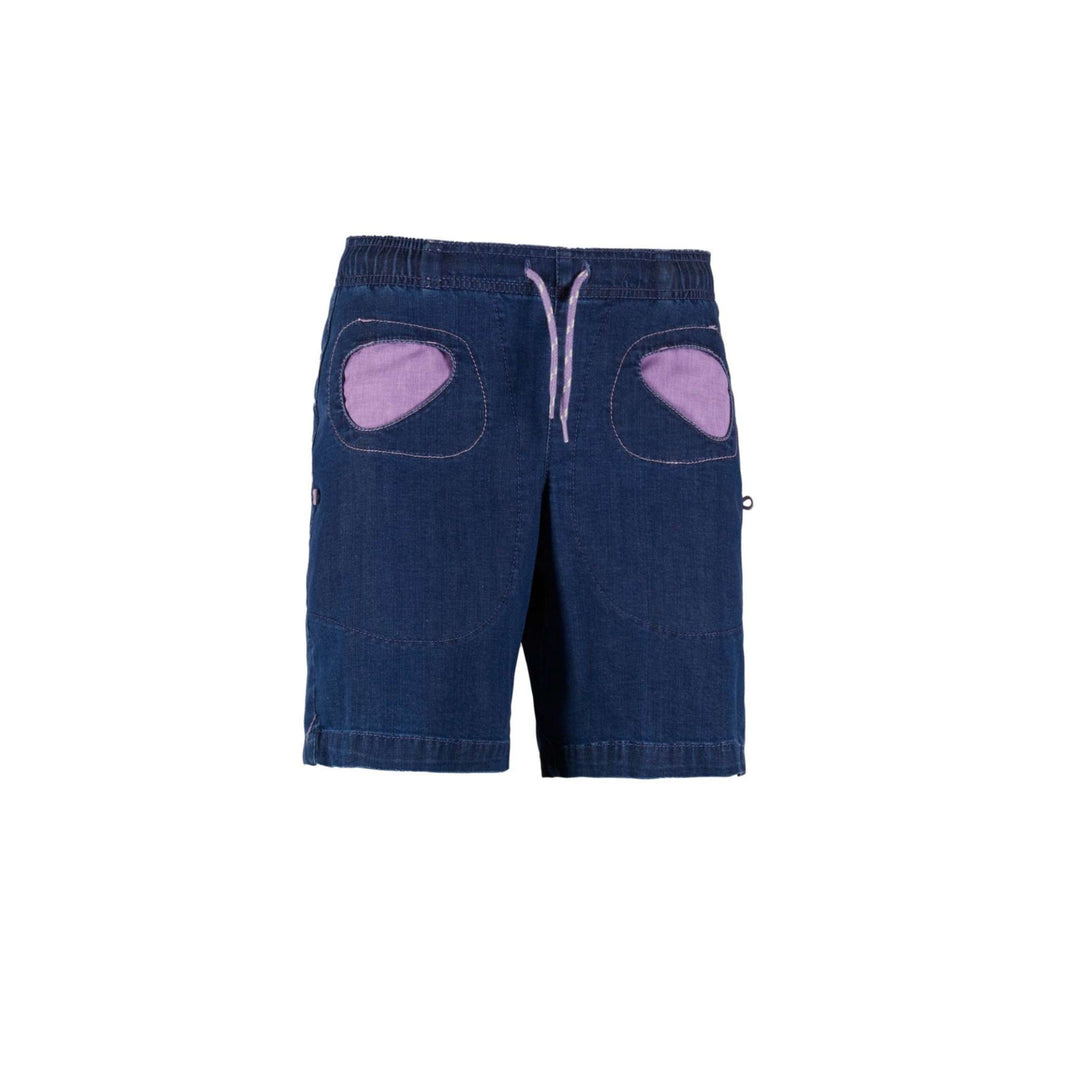 Onda Short Denim with contrasting details, embroidery, and adjustable belt for climbing.