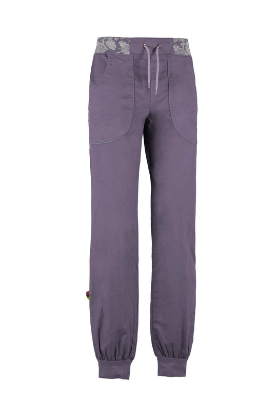 Outdoor climbing pants in linen and organic cotton by Aria, featuring front pocket embroidery, adjustable waistband, and relaxed fit. Made in Italy.
