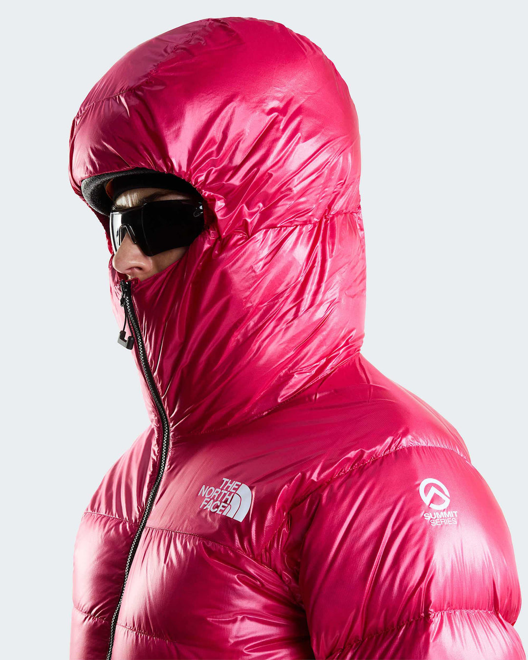 The North Face W Summit Pumori Down Parka - Lali Guran - hood-up close-up on model