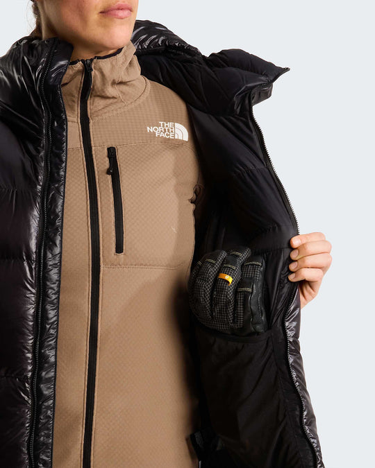 The North Face W Summit Pumori Down Parka - TNF Black - internal mesh pocket detail