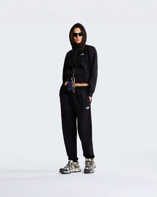 The North Face W Evolution Simple Dome Regular Hoodie - TNF Black - styled full-body front on model