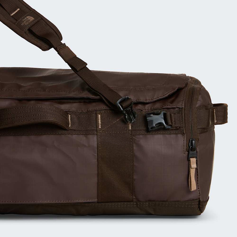The North Face Base Camp Voyager Duffel 32L Dark Chestnut/Garnet ALT7