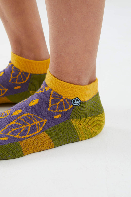 Leaf Socks