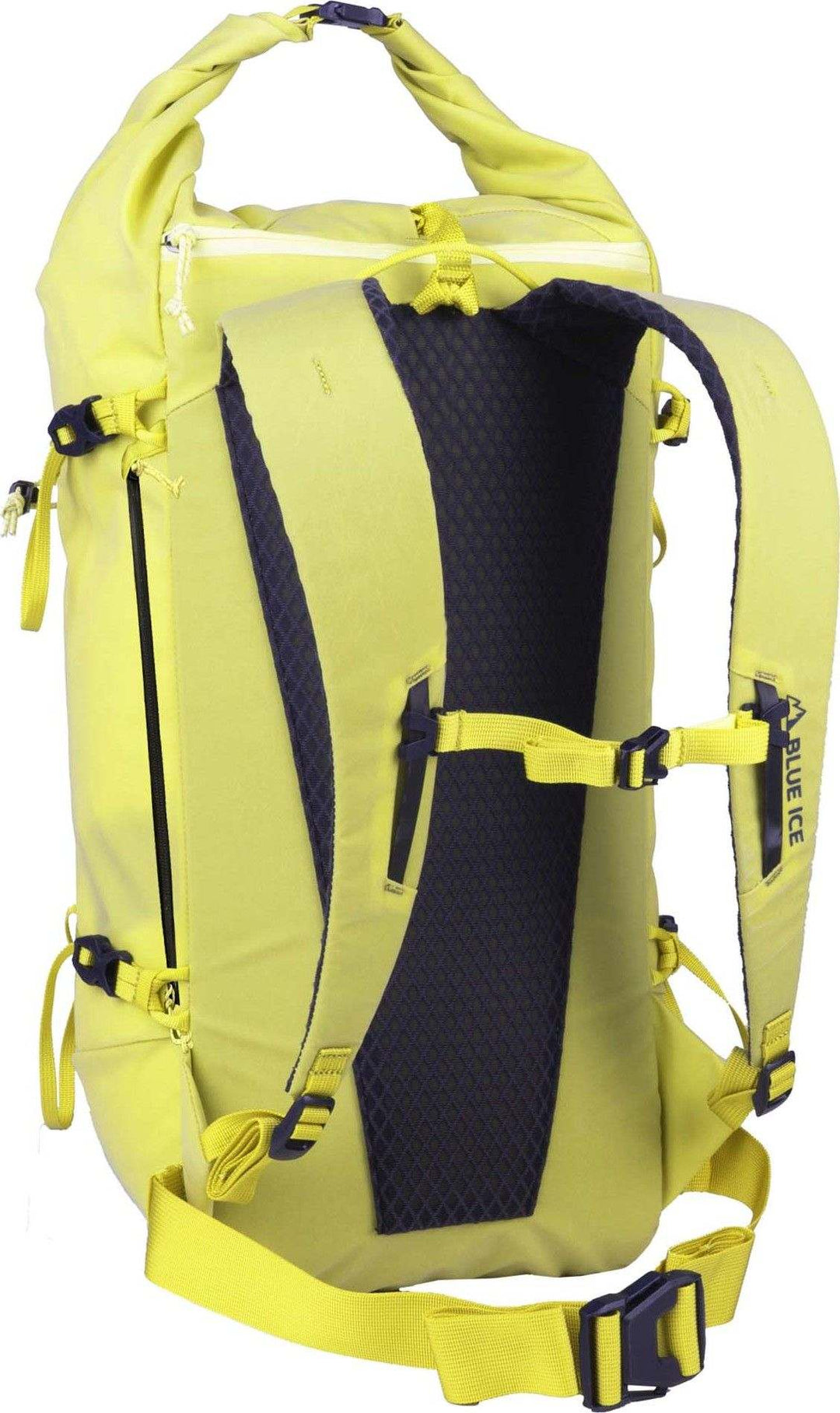 Zaino tecnico Blue Ice Warthog 30L impermeabile e leggero per alpinismo e escursioni in montagna