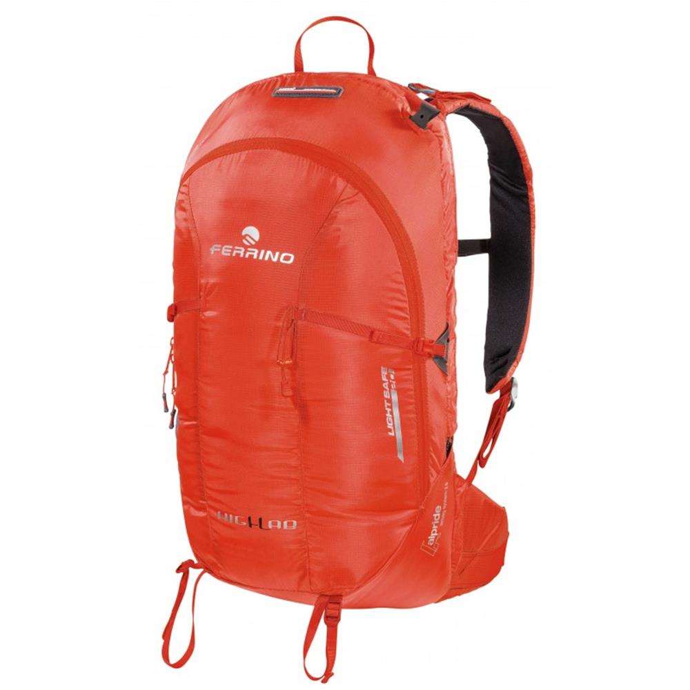 Compact and lightweight Zaino Light Safe 20 backpack for freeride and mountaineering, featuring ergonomic design and integrated safety airbag system.